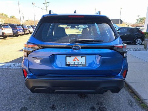New 2026 Subaru Forester Base image 5