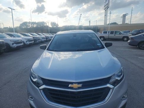 Used 2019 Chevrolet Equinox LS FWD image 7