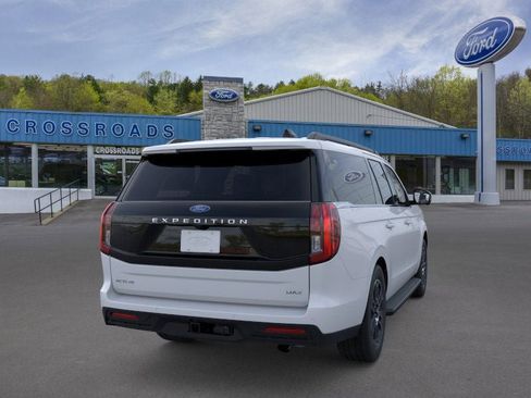 New 2026 Ford Expedition Max Active image 8
