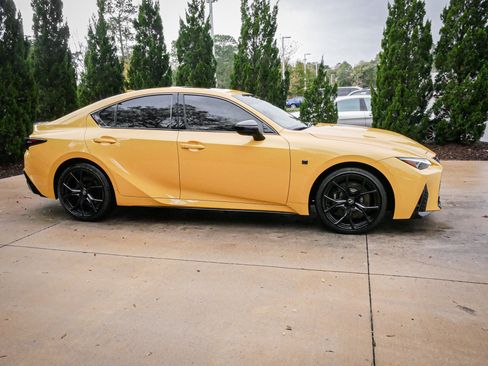 Used 2025 Lexus IS 500 image 11
