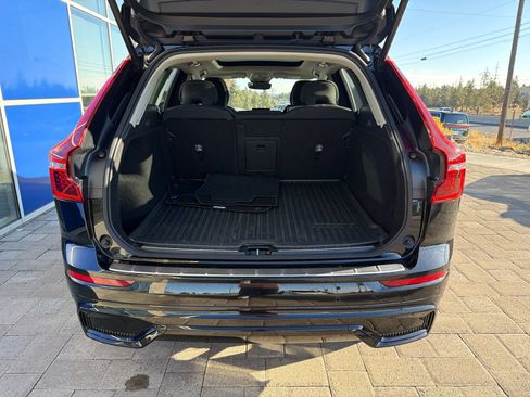 Used 2026 Volvo XC60 B5 Plus AWD/4WD image 9