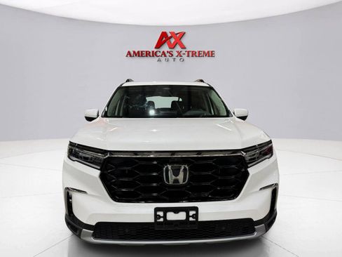 Used 2023 Honda Pilot Elite image 9