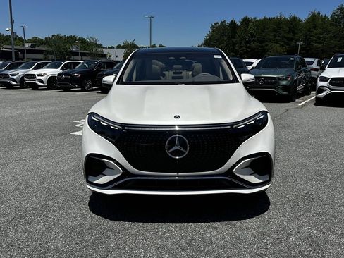 Certified 2023 Mercedes-Benz EQS 580 4MATIC SUV image 3