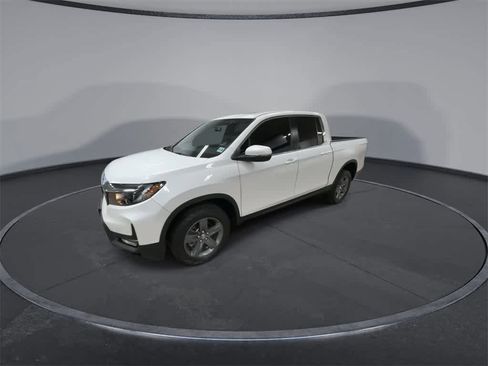 Certified 2023 Honda Ridgeline RTL image 4