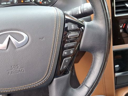 Used 2024 INFINITI QX80 Sensory image 25