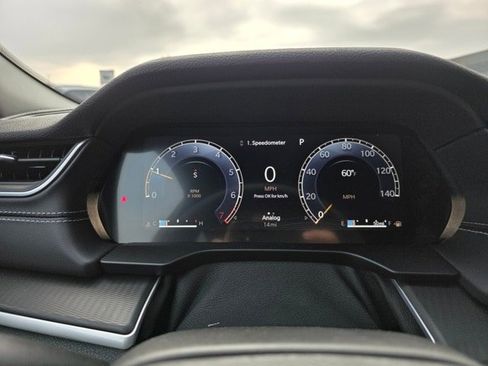 New 2025 Jeep Grand Cherokee L Laredo image 17