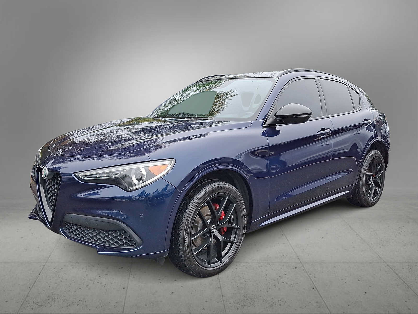Used 2021 Alfa Romeo Stelvio Ti Sport AWD/4WD image 4