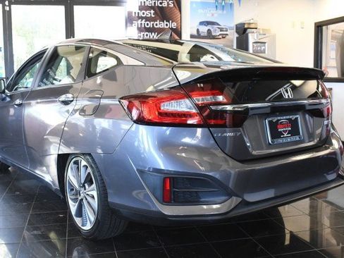 Used 2018 Honda Clarity Plug-In Hybrid image 10