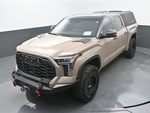 Used 2025 Toyota Tundra TRD Pro AWD/4WD image 31
