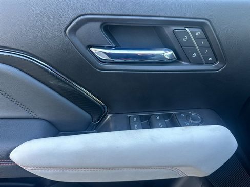 New 2026 GMC Canyon AT4X w/ AT4X AEV Edition image 11