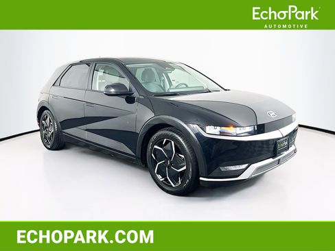 Used 2024 Hyundai Ioniq 5 SE image 1