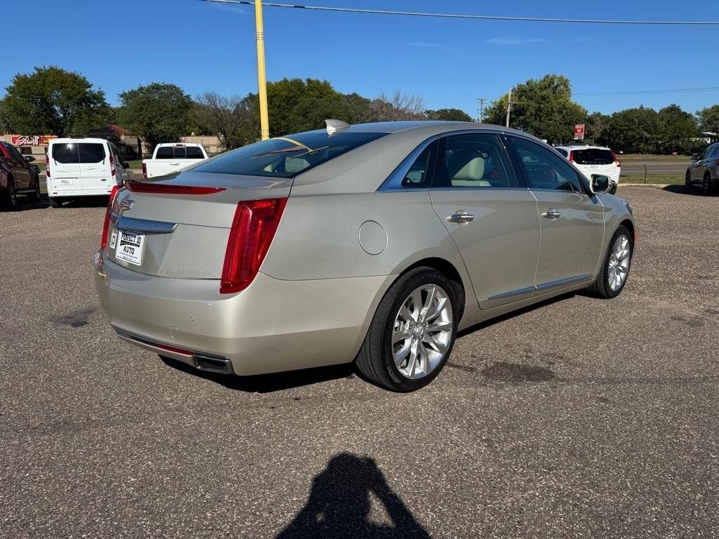 Used 2016 Cadillac XTS Luxury w/ Driver Awareness Package FWD image 4