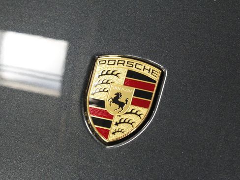 New 2026 Porsche Macan AWD/4WD image 24