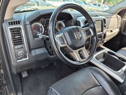 Used 2017 RAM 3500 Laramie AWD/4WD image 13