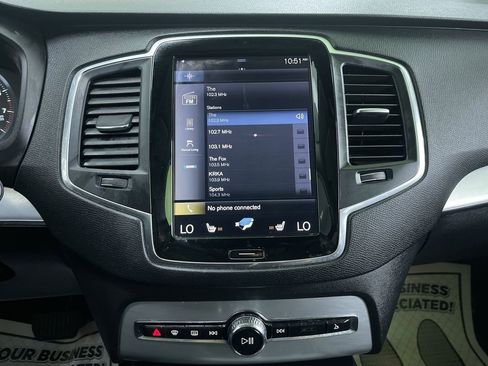 Used 2018 Volvo XC90 T6 Momentum w/ Convenience Package image 21