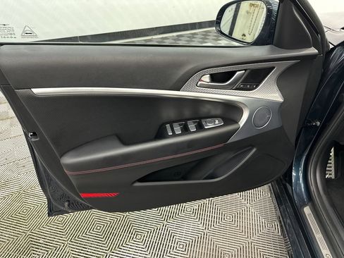Used 2023 Genesis G70 2.0T w/ Sport Prestige Package RWD image 11