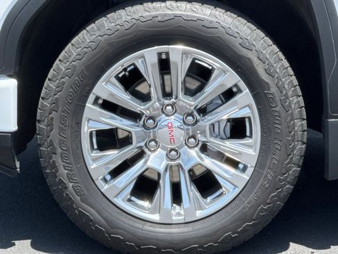 Used 2023 GMC Sierra 1500 Denali AWD/4WD image 44