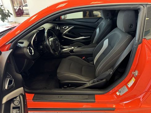 Used 2020 Chevrolet Camaro LT w/ RS Package image 14