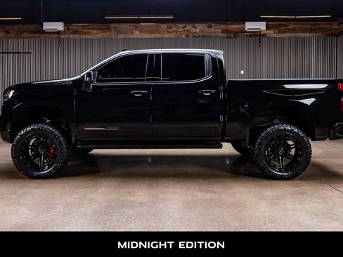 Used 2026 Chevrolet Silverado 1500 High Country w/ Midnight Edition AWD/4WD image 6