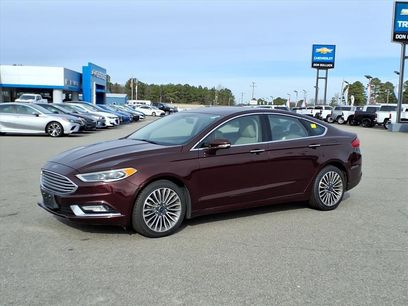 Used 2017 Ford Fusion SE w/ Fusion SE Technology Package