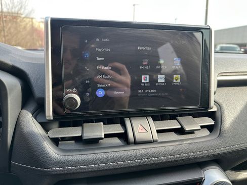 Certified 2025 Toyota RAV4 LE image 17