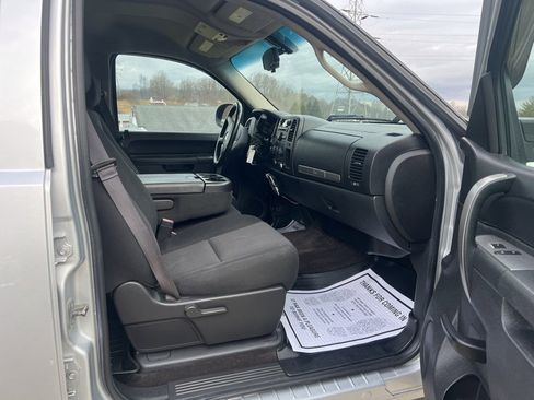 Used 2013 Chevrolet Silverado 1500 LT image 7