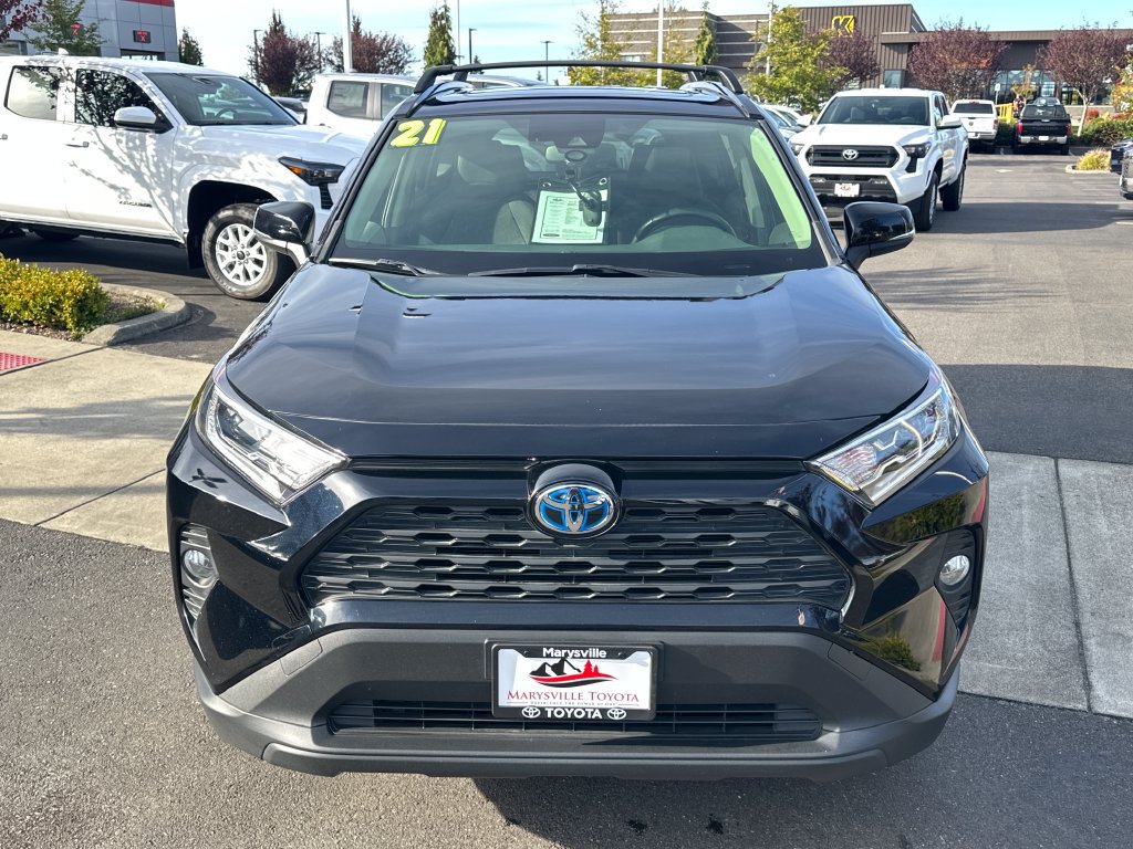 Used 2021 Toyota RAV4 XLE w/ Convenience Package AWD/4WD image 8