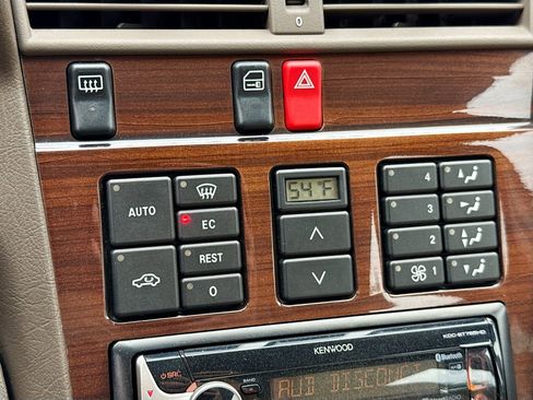 Used 1995 Mercedes-Benz C 280 Sedan image 14