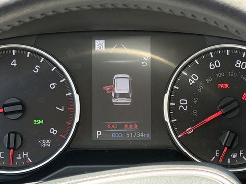 Used 2022 Toyota RAV4 XLE Premium FWD image 17