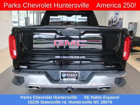 Certified 2022 GMC Sierra 1500 SLT w/ X31 Off-Road Package AWD/4WD image 27