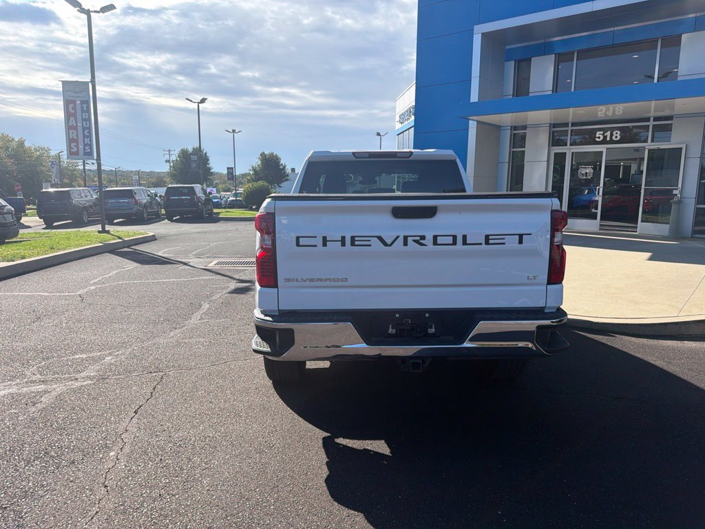 Certified 2023 Chevrolet Silverado 1500 LT AWD/4WD image 9