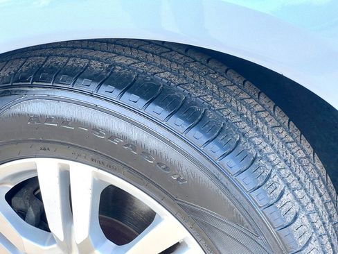 Used 2014 Cadillac SRX Luxury w/ Driver Awareness Package image 44