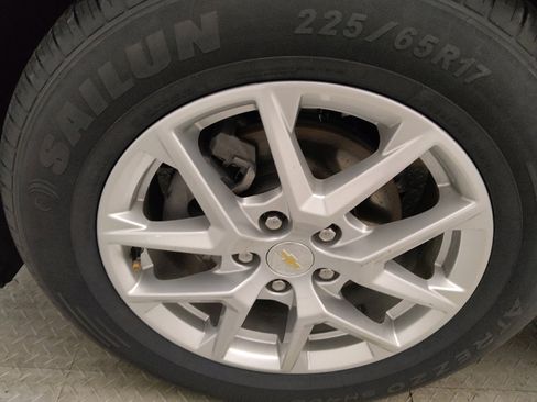 Used 2022 Chevrolet Equinox LT image 31