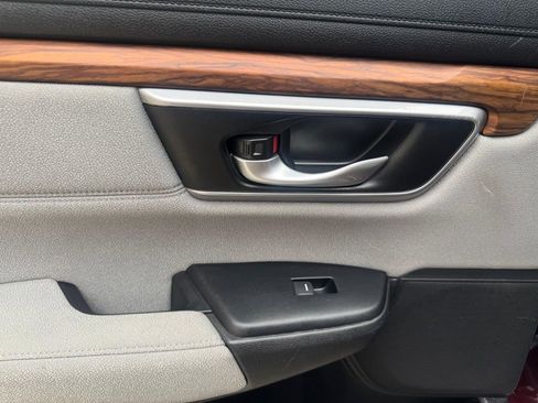 Used 2018 Honda CR-V EX image 17