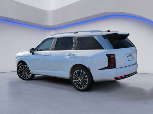 New 2026 Hyundai Palisade Calligraphy FWD image 9
