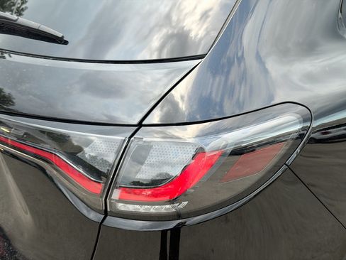 Used 2025 Honda HR-V Sport image 24