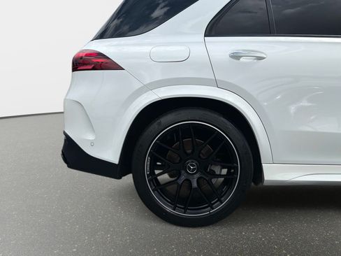 Used 2024 Mercedes-Benz GLE 53 AMG 4MATIC w/ AMG Night Package image 18