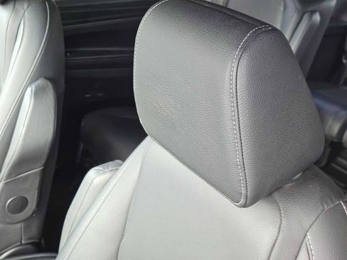 Used 2023 Honda Odyssey EX-L image 14