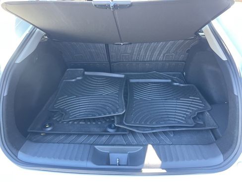 Used 2024 Toyota Prius Prime Premium image 19