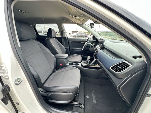 Used 2022 Kia Seltos S FWD image 26