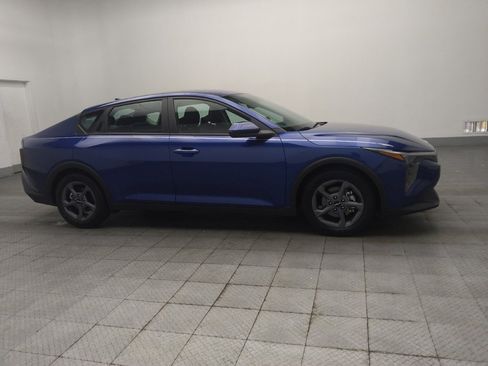 Used 2025 Kia K4 FWD image 11
