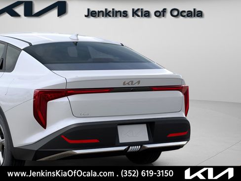 New 2026 Kia K4 LXS image 5