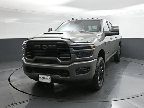 New 2026 RAM 2500 Laramie w/ Night Edition AWD/4WD image 30