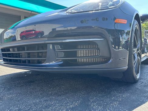 Used 2018 Porsche Panamera 4S AWD/4WD image 24