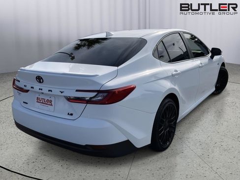 Certified 2026 Toyota Camry LE image 5