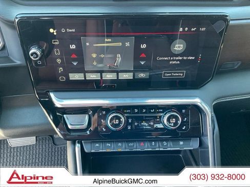Used 2023 GMC Sierra 1500 Denali Ultimate image 9