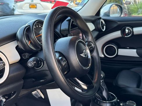 Used 2016 MINI Cooper S FWD image 9