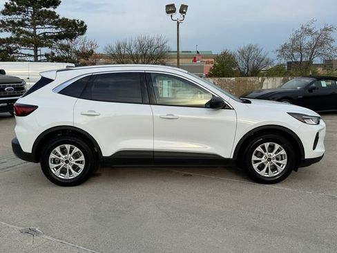 Certified 2024 Ford Escape Active FWD image 7