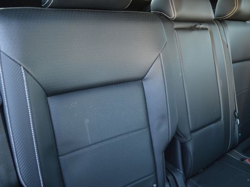 Used 2022 Volkswagen Atlas Cross Sport SE image 34