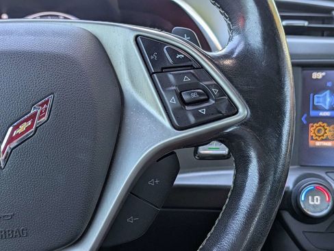 Used 2019 Chevrolet Corvette Stingray Coupe w/ 1LT RWD image 22